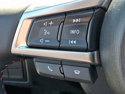 Used 2016 MAZDA MX-5 Miata Sport image 18