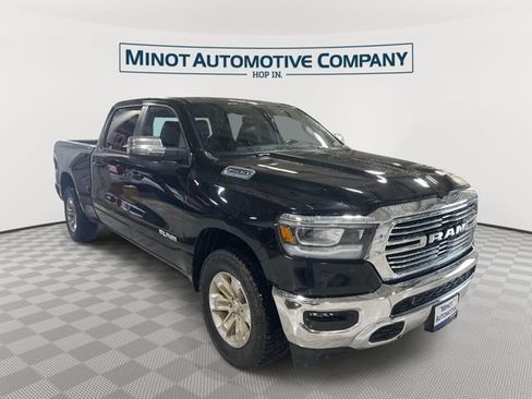 Used 2024 RAM 1500 Laramie AWD/4WD image 1