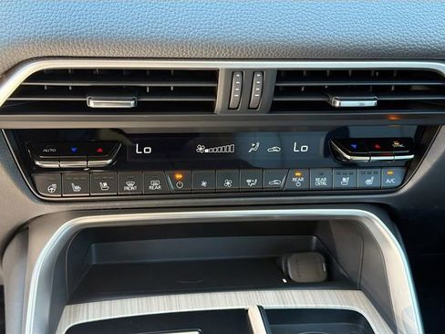 New 2026 MAZDA CX-90 Plug-In Hybrid w/ Preferred image 36