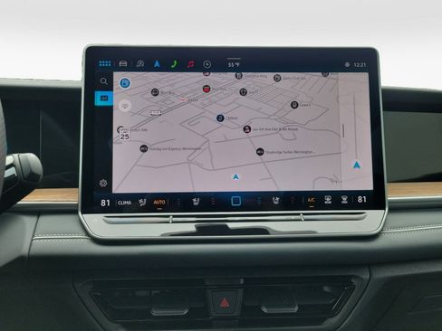 New 2026 Volkswagen Tiguan SEL R-Line image 17