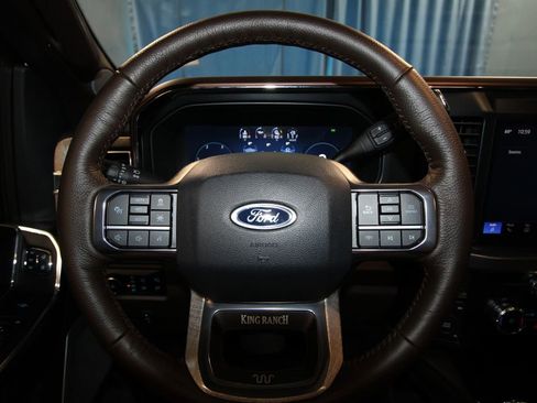 Used 2025 Ford F250 King Ranch w/ Chrome Package image 13