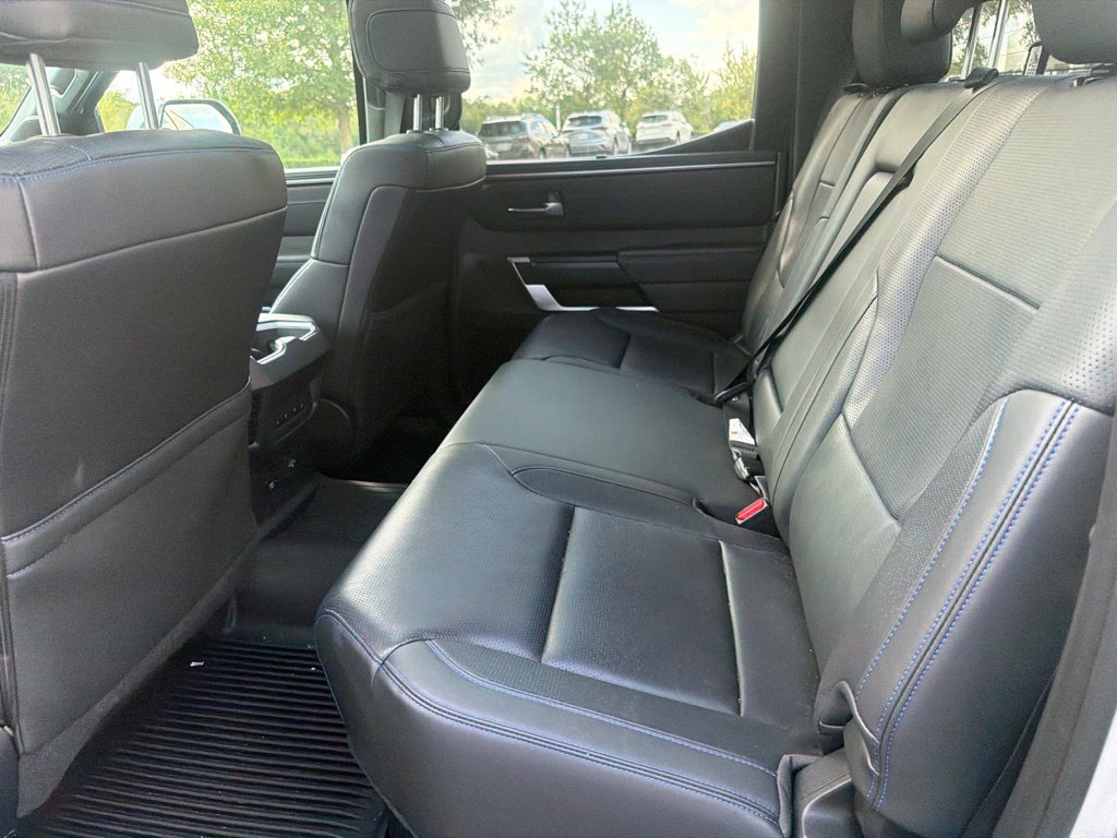 Used 2024 Toyota Tundra Platinum AWD/4WD image 10