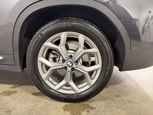 Used 2023 BMW X4 xDrive30i w/ Premium Package image 30