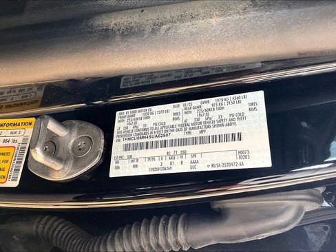 Used 2025 Ford Escape ST-Line FWD image 35