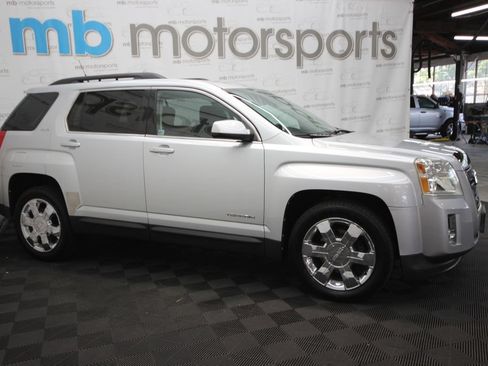 Used 2011 GMC Terrain SLE w/ Convenience Package FWD image 9