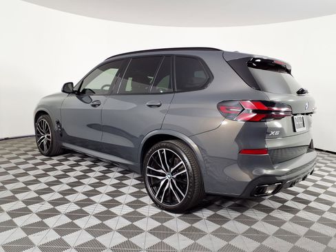 Used 2024 BMW X5 xDrive40i w/ M Sport Package AWD/4WD image 6