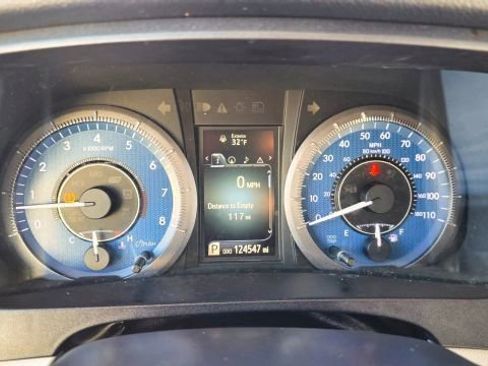 Used 2017 Toyota Sienna XLE Premium w/ Cargo Management Package AWD/4WD image 24