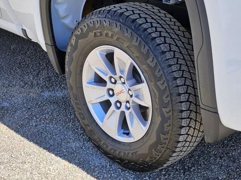 New 2026 GMC Sierra 1500 Pro w/ Pro Value Package image 5