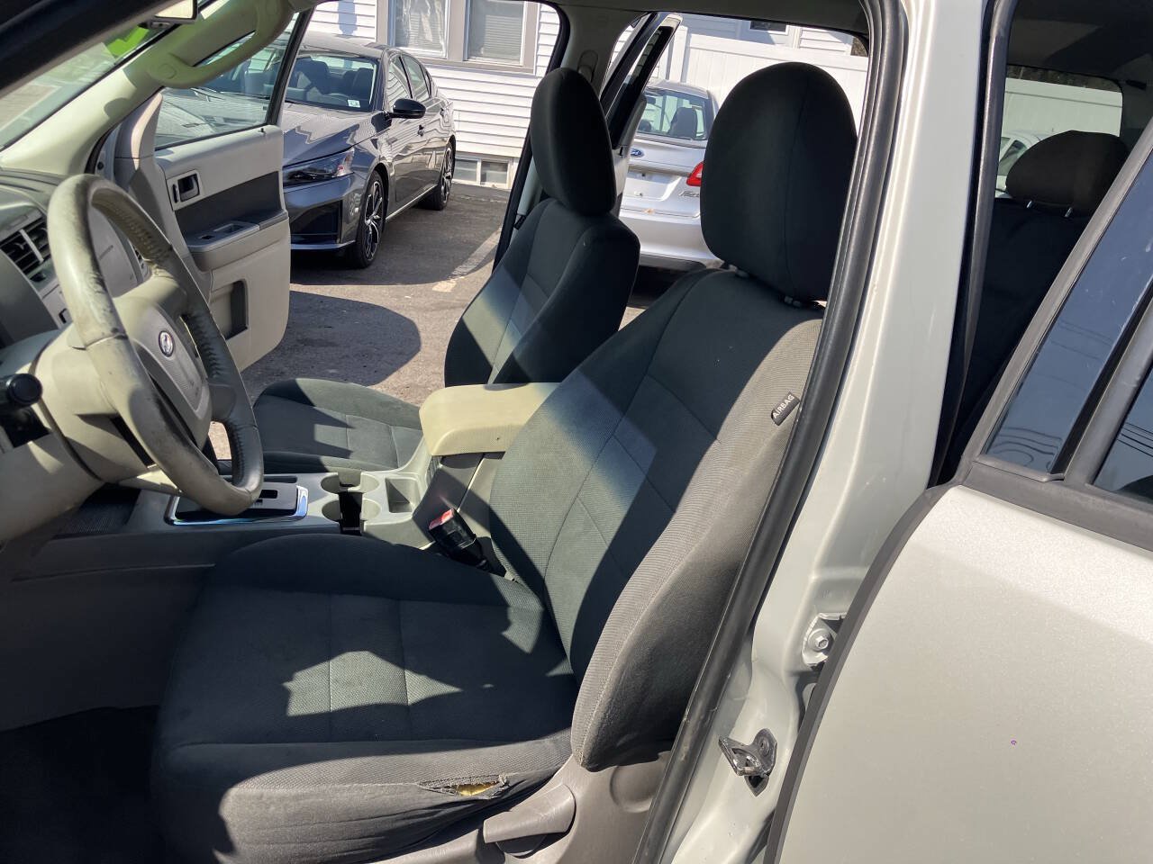 Used 2009 Ford Escape XLT FWD image 27