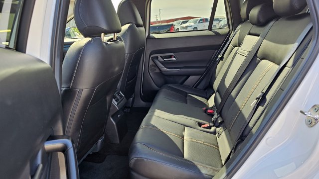 Used 2025 MAZDA CX-50 AWD 2.5 Hybrid w/ Premium Pkg image 24