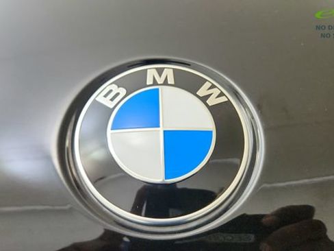 Used 2025 BMW X6 xDrive40i w/ Executive Package AWD/4WD image 31