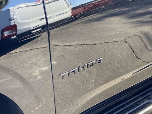 Used 2021 Chevrolet Tahoe RST w/ Luxury Package image 28