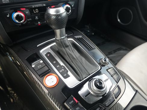 Used 2014 Audi RS 5 Cabriolet AWD/4WD image 39