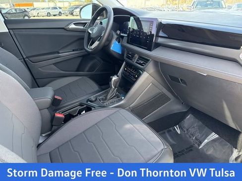 New 2026 Volkswagen Taos SE AWD/4WD image 16