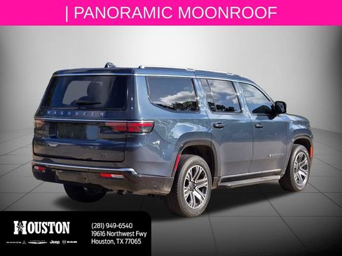 Used 2024 Jeep Wagoneer 4WD w/ Premium Group I image 4