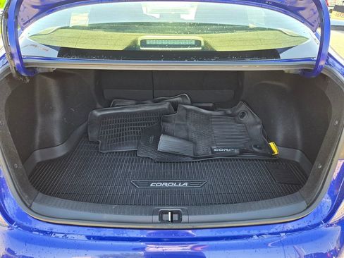 Used 2021 Toyota Corolla SE FWD image 27