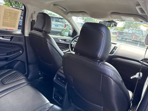 Certified 2023 Ford Edge Titanium AWD/4WD image 27