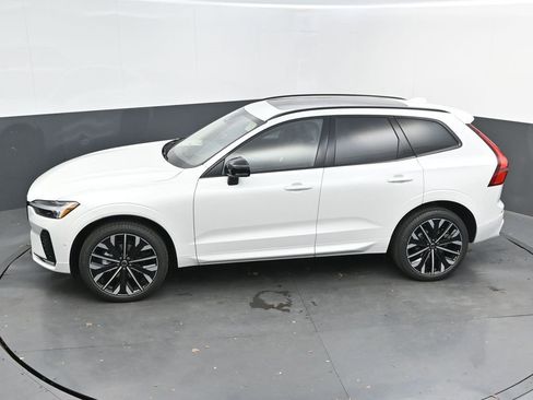 New 2026 Volvo XC60 B5 Ultra w/ Protection Package Premier image 33
