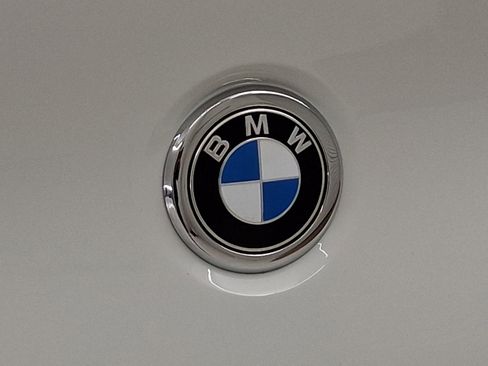 Certified 2023 BMW X4 xDrive30i w/ Convenience Package image 22