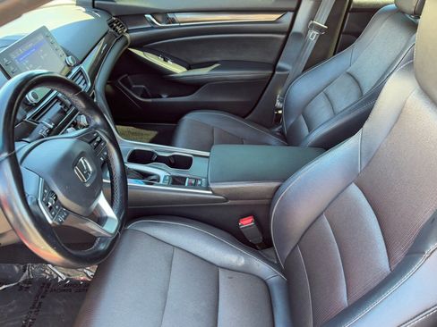 Used 2020 Honda Accord Sport image 17