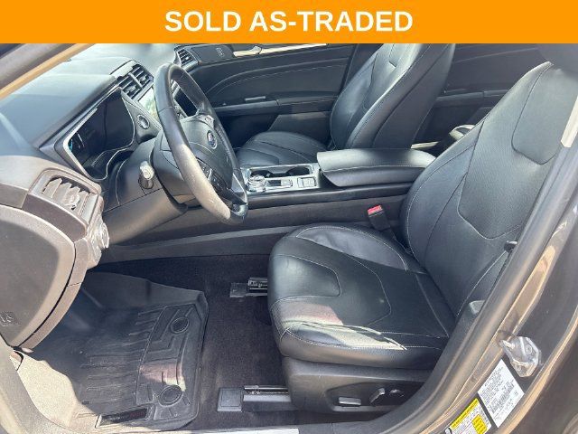 Used 2019 Ford Fusion Titanium FWD image 11