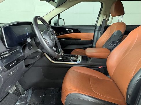 Used 2024 Kia Carnival SX Prestige FWD image 20