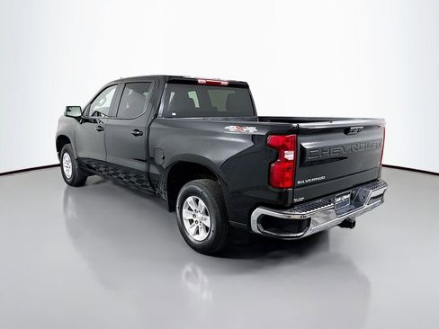 Used 2025 Chevrolet Silverado 1500 LT image 5
