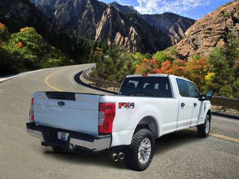 Used 2022 Ford F250 XL w/ STX Appearance Package AWD/4WD image 3