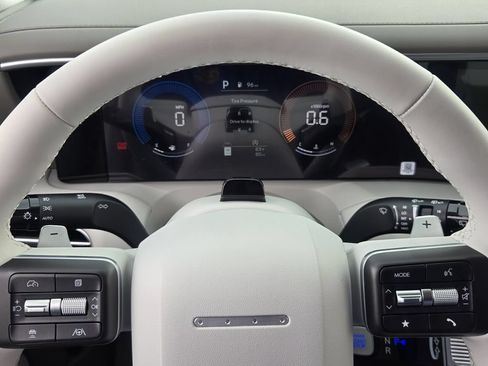 Certified 2026 Hyundai Palisade SE FWD image 27
