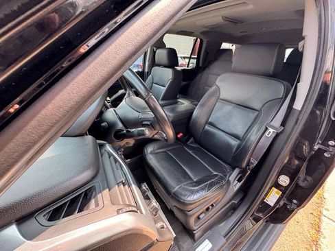 Used 2017 Chevrolet Tahoe LT AWD/4WD image 9