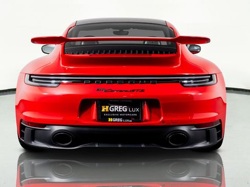 Used 2024 Porsche 911 Carrera GTS image 12