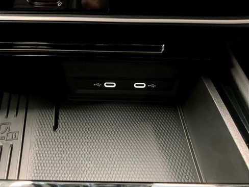 New 2026 Volkswagen Atlas Cross Sport SEL image 23