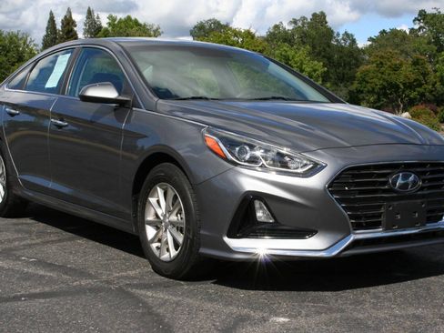 Used 2019 Hyundai Sonata ECO FWD image 1