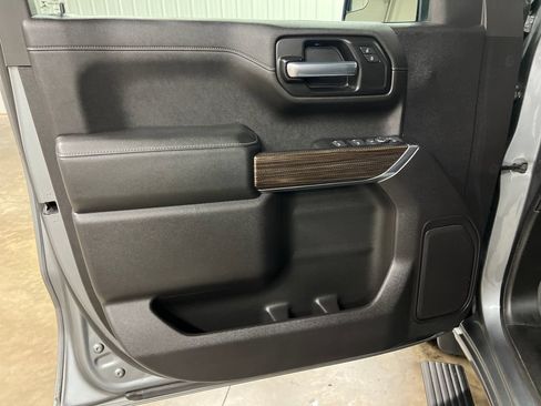 Certified 2020 Chevrolet Silverado 1500 RST AWD/4WD image 15