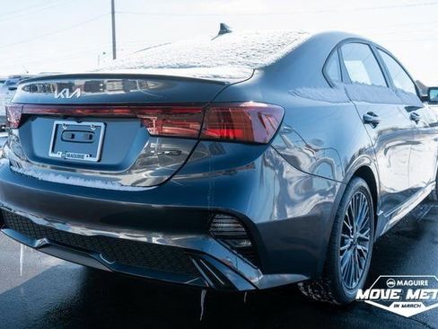 Used 2023 Kia Forte GT-Line w/ GT-Line Premium Package image 6