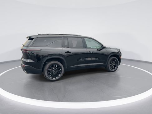 Certified 2024 Chevrolet Traverse LT w/ Enhanced Driving Package image 9