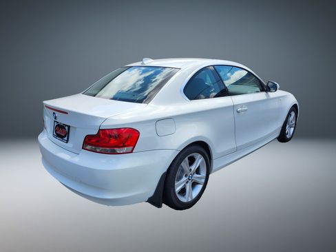 Used 2013 BMW 128i Coupe image 3