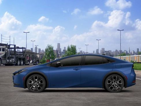 New 2026 Toyota Prius XLE AWD/4WD image 4