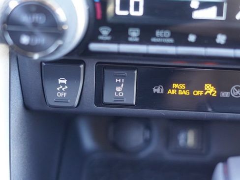 Used 2025 Toyota RAV4 XLE Premium w/ Weather Package AWD/4WD image 32