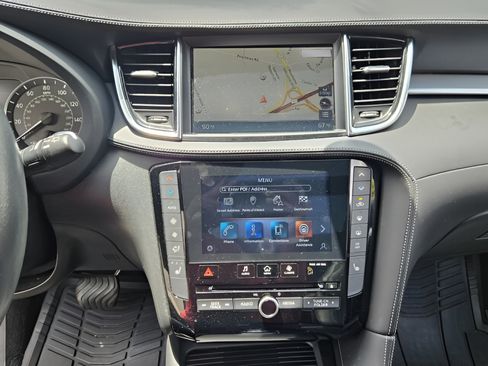 Used 2020 INFINITI QX50 Essential w/ Edition 30 Package FWD image 18