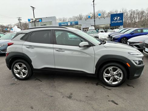 Used 2023 Hyundai Kona SEL image 8