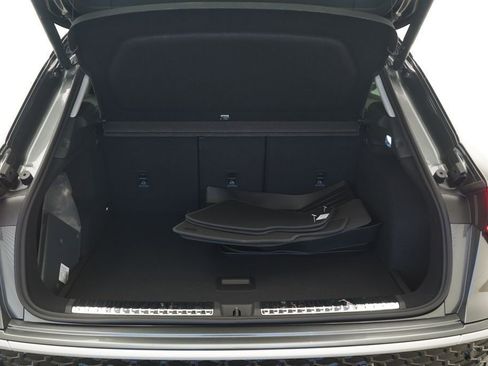 New 2026 Audi Q3 quattro 2.0T AWD/4WD image 11