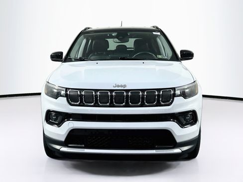 Used 2022 Jeep Compass Limited AWD/4WD image 2
