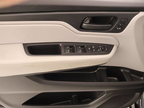 Used 2020 Honda Odyssey EX-L image 17