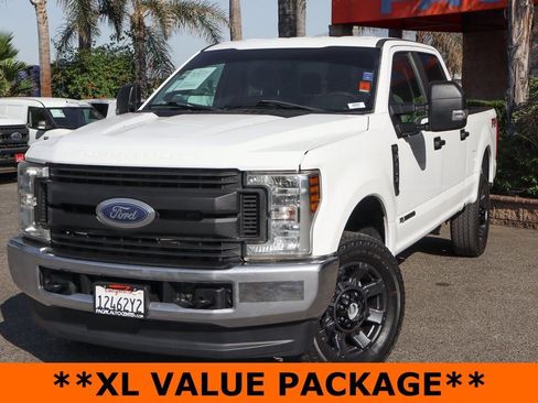Used 2019 Ford F250 XL w/ Power Equipment Group image 4