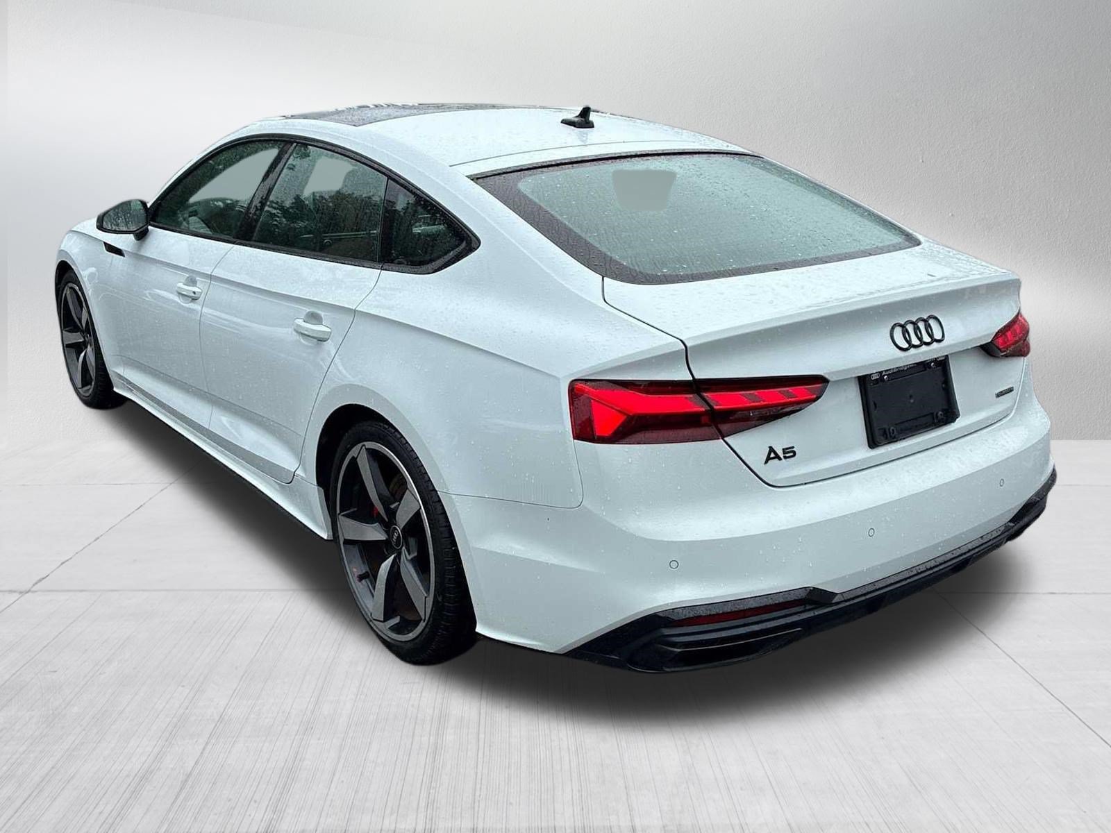 Used 2022 Audi A5 2.0T Premium Plus AWD/4WD image 4