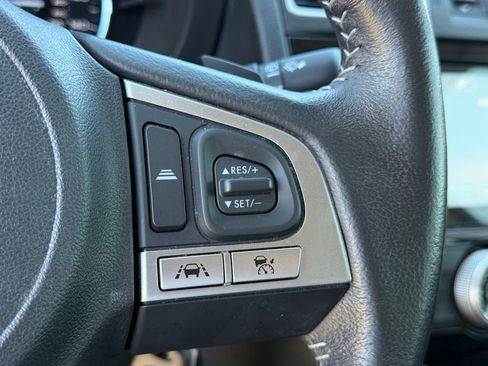 Used 2018 Subaru Forester 2.5i Premium image 12