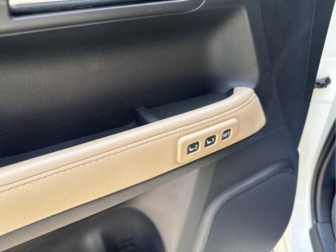 Used 2017 Toyota 4Runner Limited image 22