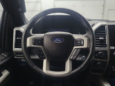 Used 2017 Ford F150 Lariat image 13
