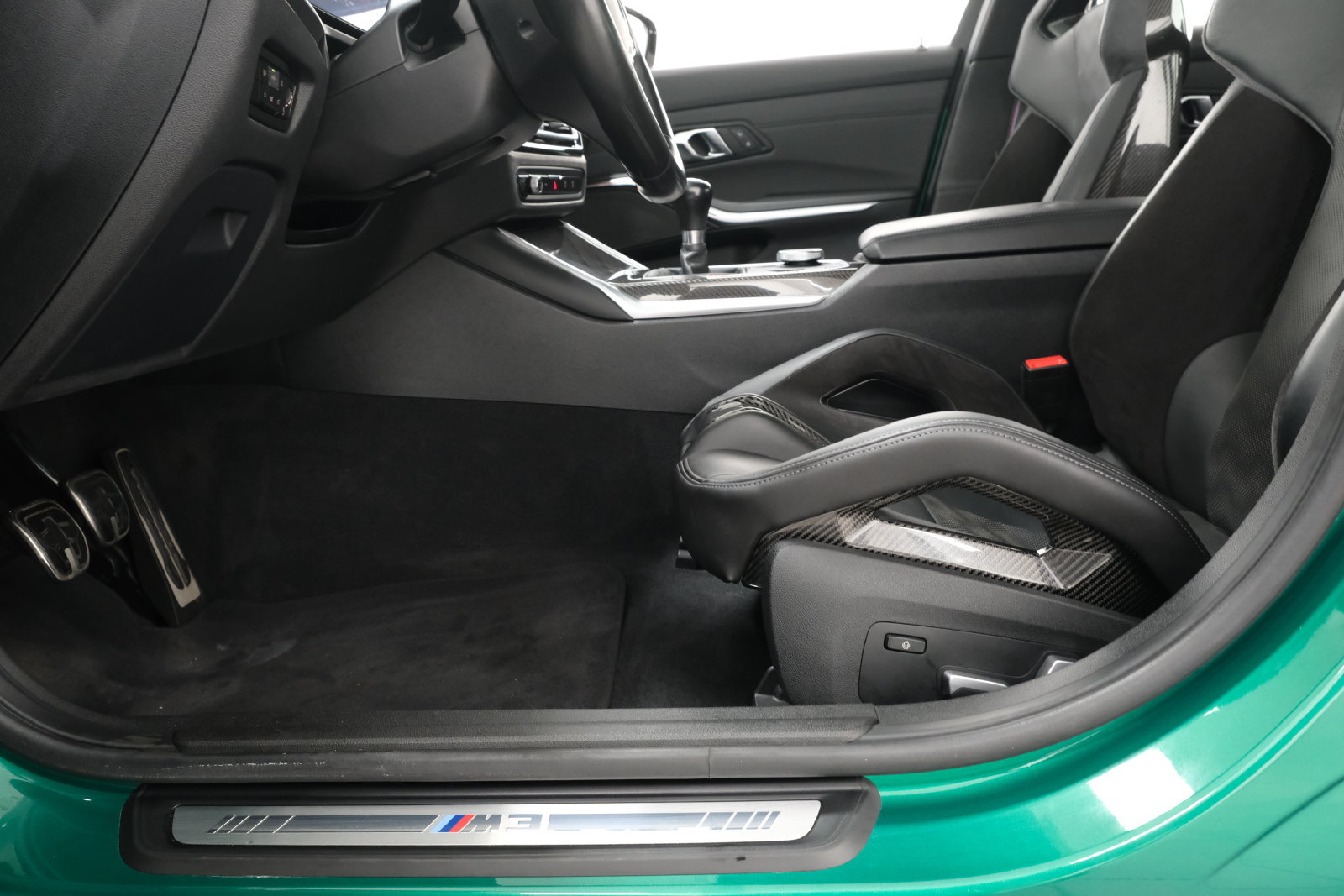 Used 2024 BMW M3 RWD image 33